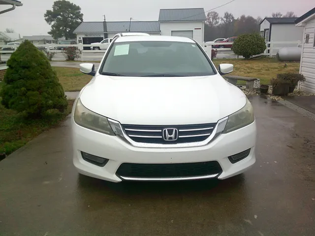 2015 Honda Accord Sport's photo