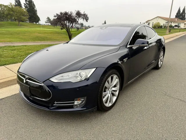 2014 Tesla Model S S