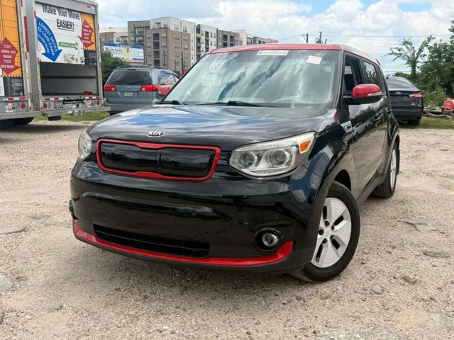 2015 Kia Soul EV + 5-Door's photo