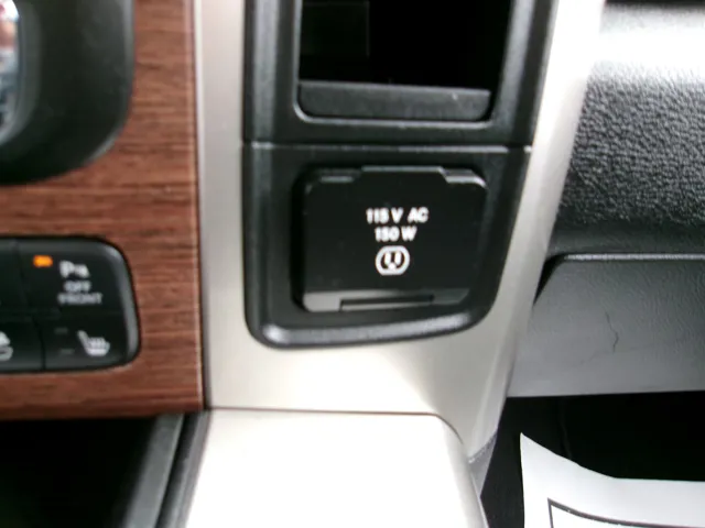 2019 RAM Ram 1500 Classic Laramie - Photo 21