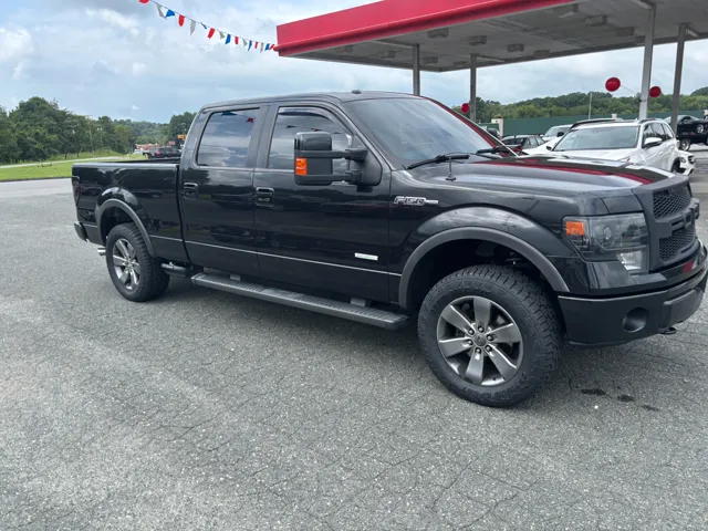 2014 Ford F-150 FX4 photo 2