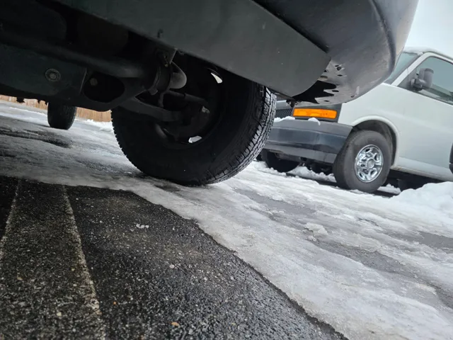 2012 Chevrolet Express Cargo Work Van - Photo 105