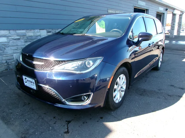 2019 Chrysler Pacifica Touring Plus