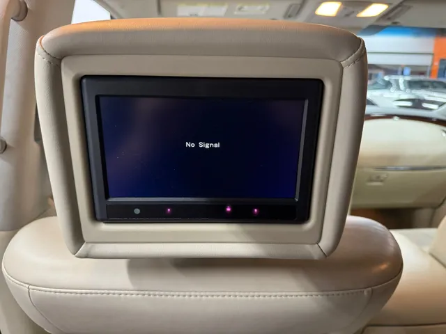 2015 Infiniti QX80 photo 14