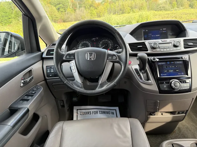 2015 Honda Odyssey EX-L photo 8