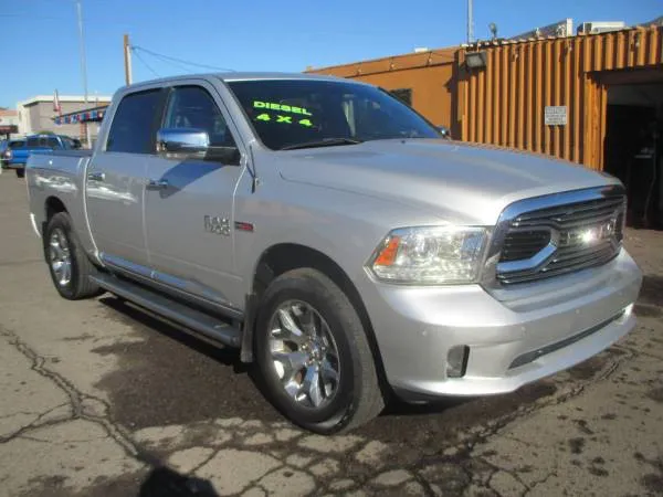 2017 RAM Ram 1500 Pickup Laramie Limited's photo