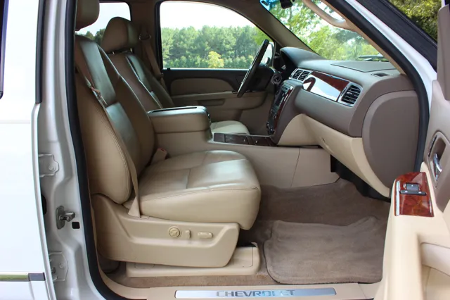2010 Chevrolet Avalanche LTZ - Photo 20