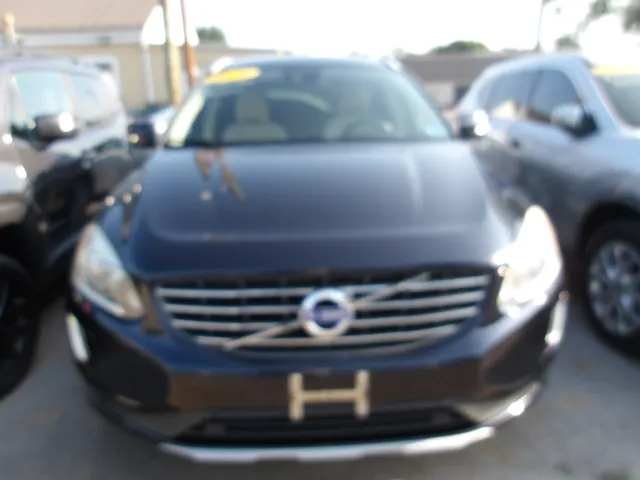 2016 Volvo XC60 T5 AWD Premier's photo