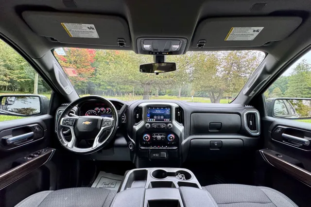2021 Chevrolet Silverado 1500 LT - Photo 17
