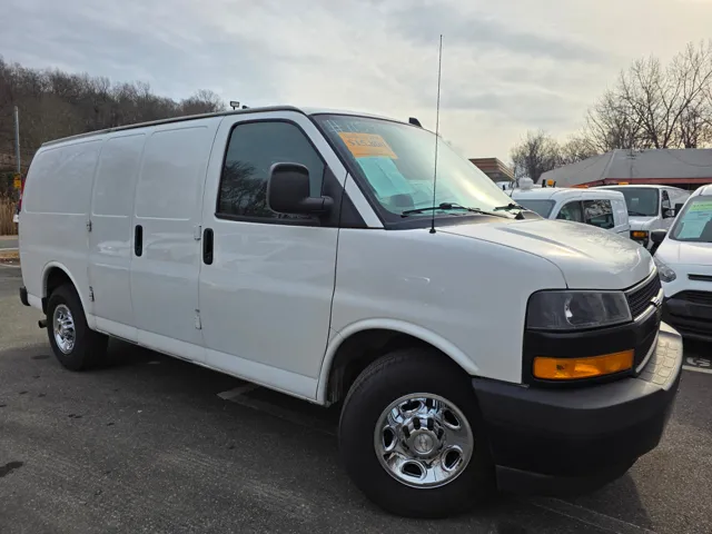 2018 Chevrolet Express Cargo Work Van's photo