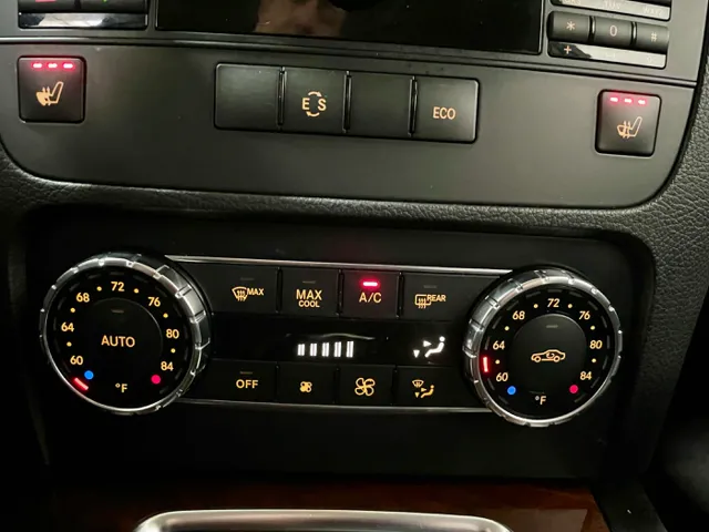 2013 Mercedes-Benz GLK-Class GLK350 - Photo 18