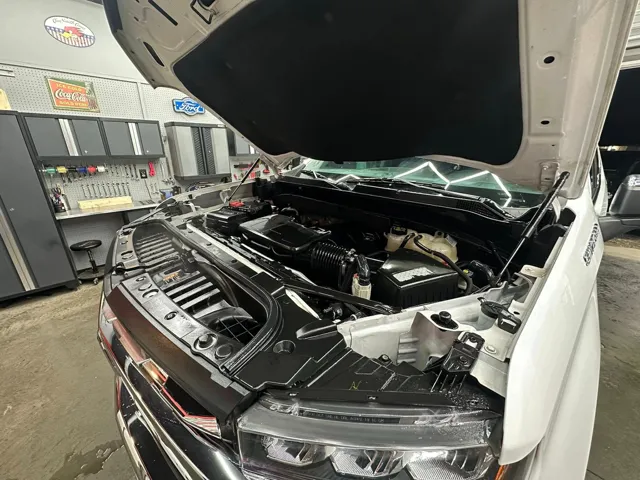 2020 Chevrolet Silverado 1500 LTZ - Photo 19