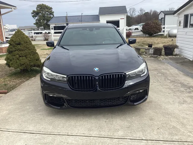 2017 BMW 7 Series 740i