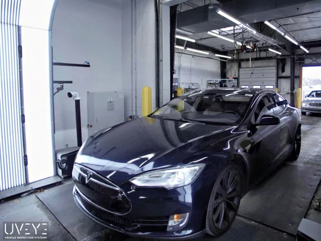 2013 Tesla Model S S's photo