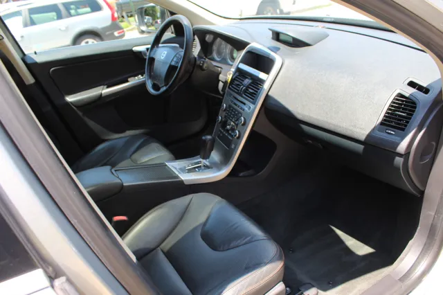 2010 Volvo XC60 T6 - Photo 25