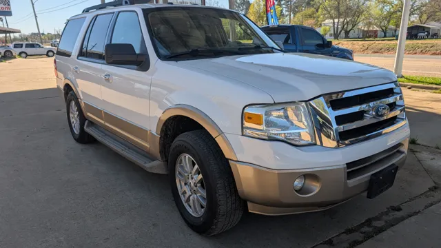 2012 Ford Expedition XLT's photo