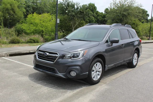 2018 Subaru Outback 2.5i Premium's photo