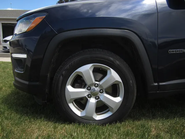 2017 Jeep All-New Compass Latitude - Photo 9