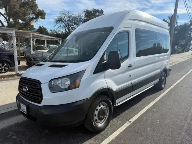 2016 Ford Transit XL's photo
