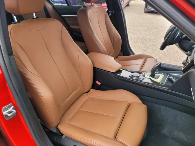 2016 BMW 3 Series 330e - Photo 28