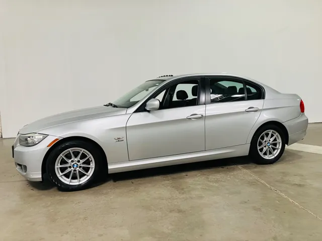 2010 Bmw 328i xDrive photo 3