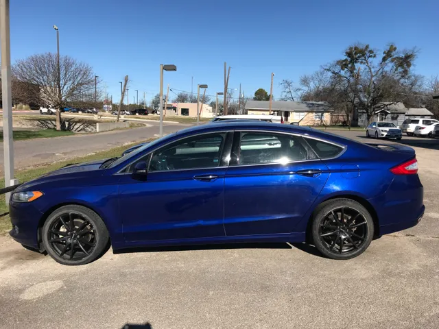 2016 Ford Fusion Titanium's photo