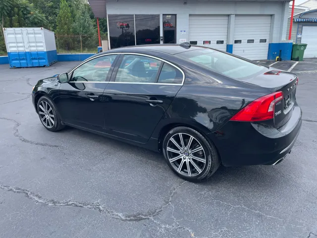 2018 Volvo S60 Inscription Platinum - Photo 6