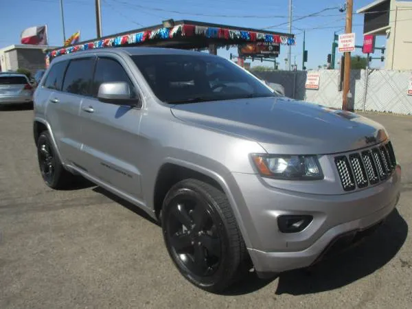 2015 Jeep Grand Cherokee Altitude 4WD's photo