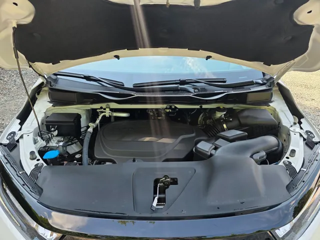 2025 Honda Odyssey Touring - Photo 12