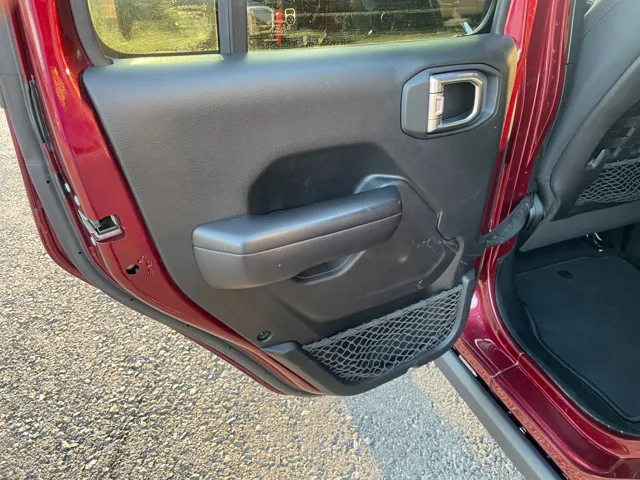 2021 Jeep Wrangler Unlimited Rubicon - Photo 23