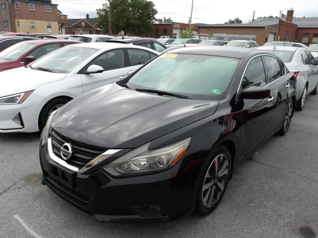 2017 Nissan Altima SR