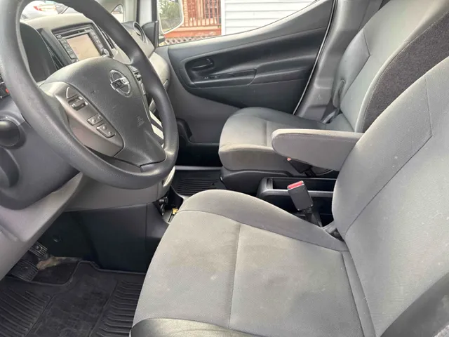 2019 Nissan NV200 SV - Photo 10