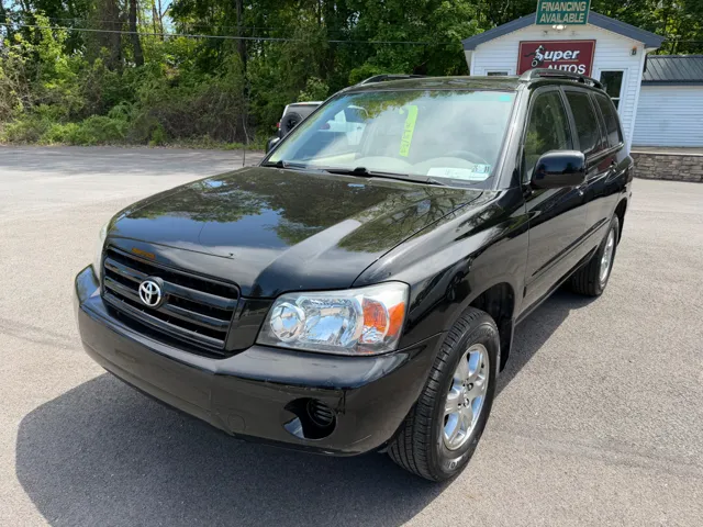 2004 Toyota Highlander's photo