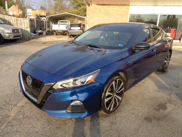 2020 Nissan Altima SR