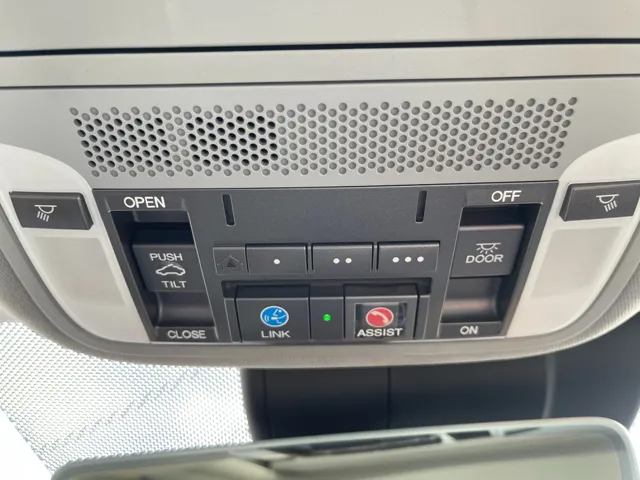 2015 Acura TLX Technology Package - Photo 28