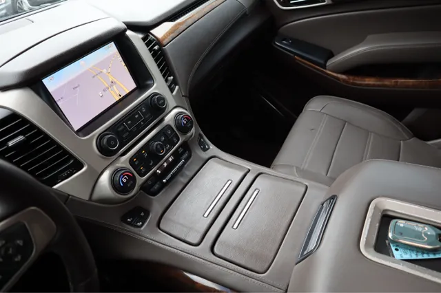 2015 Gmc Yukon Denali XL photo 17