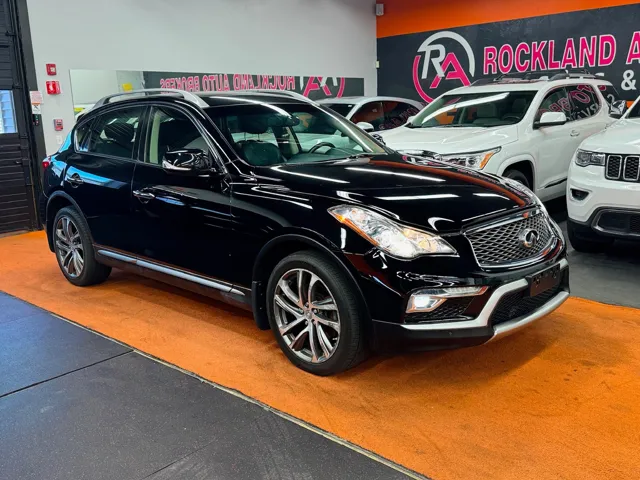 2017 INFINITI QX50 AWD's photo