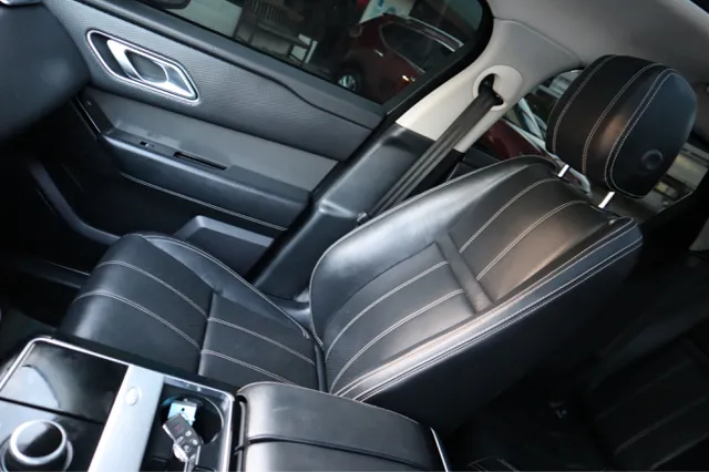 2020 Land Rover Range Rover Velar P250 S photo 18
