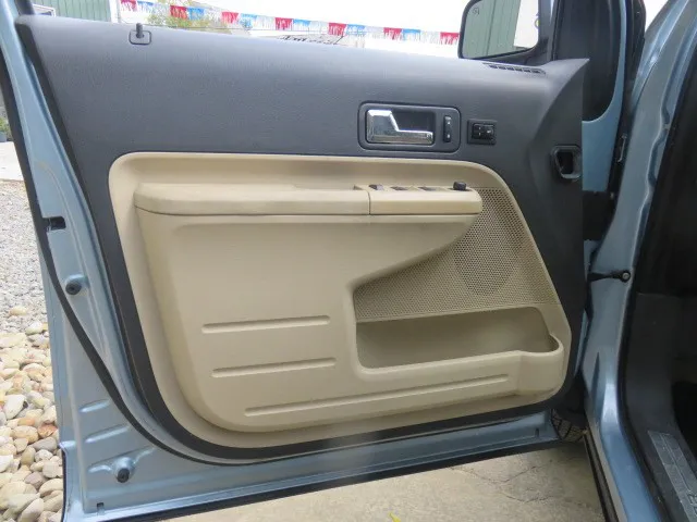 2008 Ford Edge Limited photo 8
