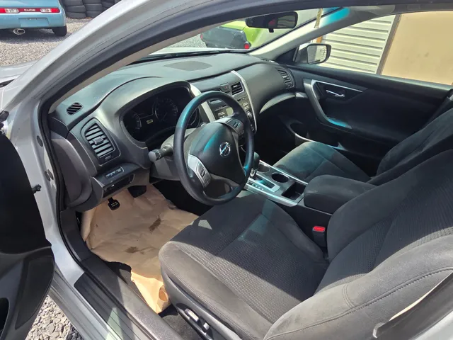 2015 Nissan Altima S - Photo 12