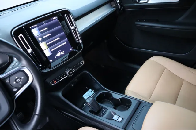 2020 Volvo XC40 Momentum - Photo 21