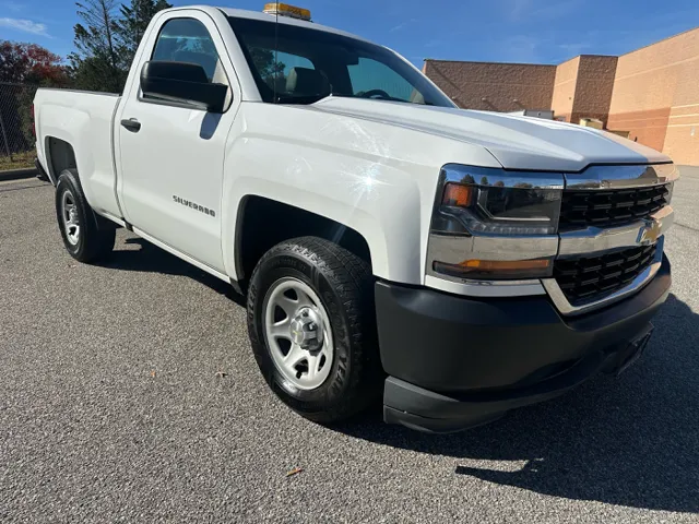 2017 Chevrolet Silverado Work Truck LS Base photo 3