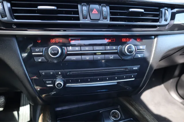 2016 BMW X5 sDrive35i - Photo 22