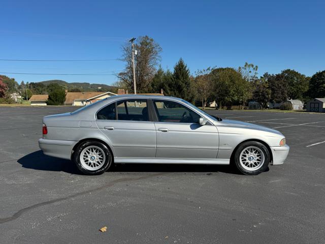 2002 BMW 5-Series