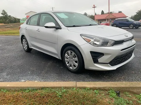2021 Kia Rio S's photo