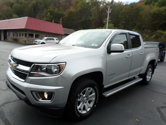 2019 Chevrolet Colorado LT photo 3
