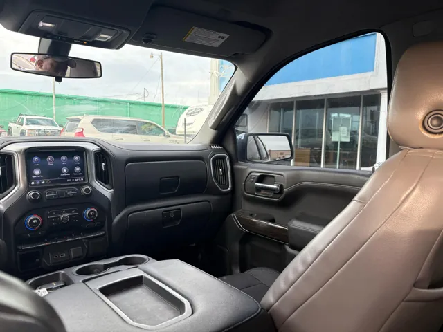 2019 Chevrolet Silverado 1500 LT - Photo 17