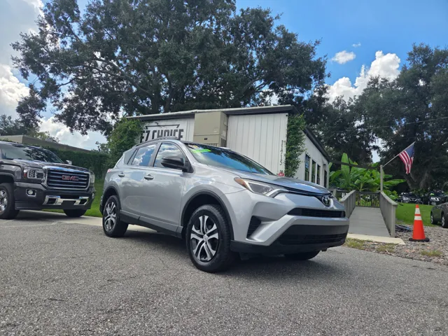 2017 Toyota RAV4