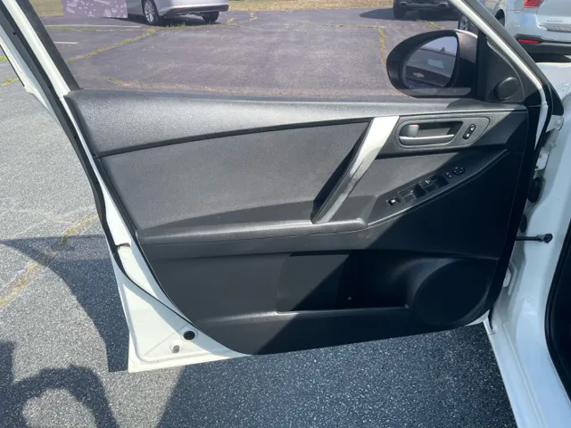 2010 Mazda MAZDA3 s Sport - Photo 9