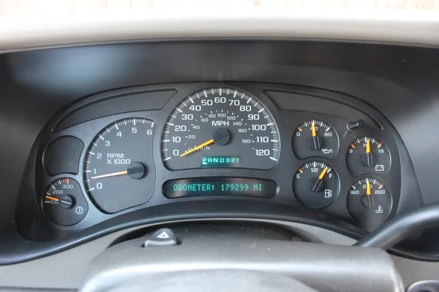 2005 GMC Sierra 2500HD - Photo 31